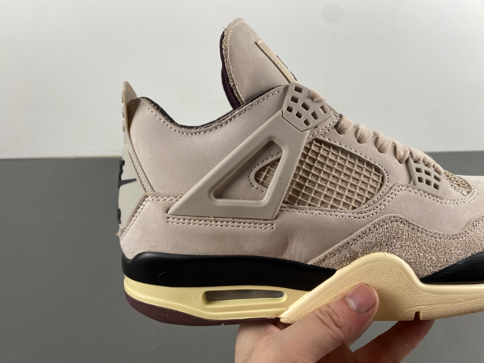 A Ma Maniere x Air Jordan 4 “While You Were Sleeping”FZ4810-200