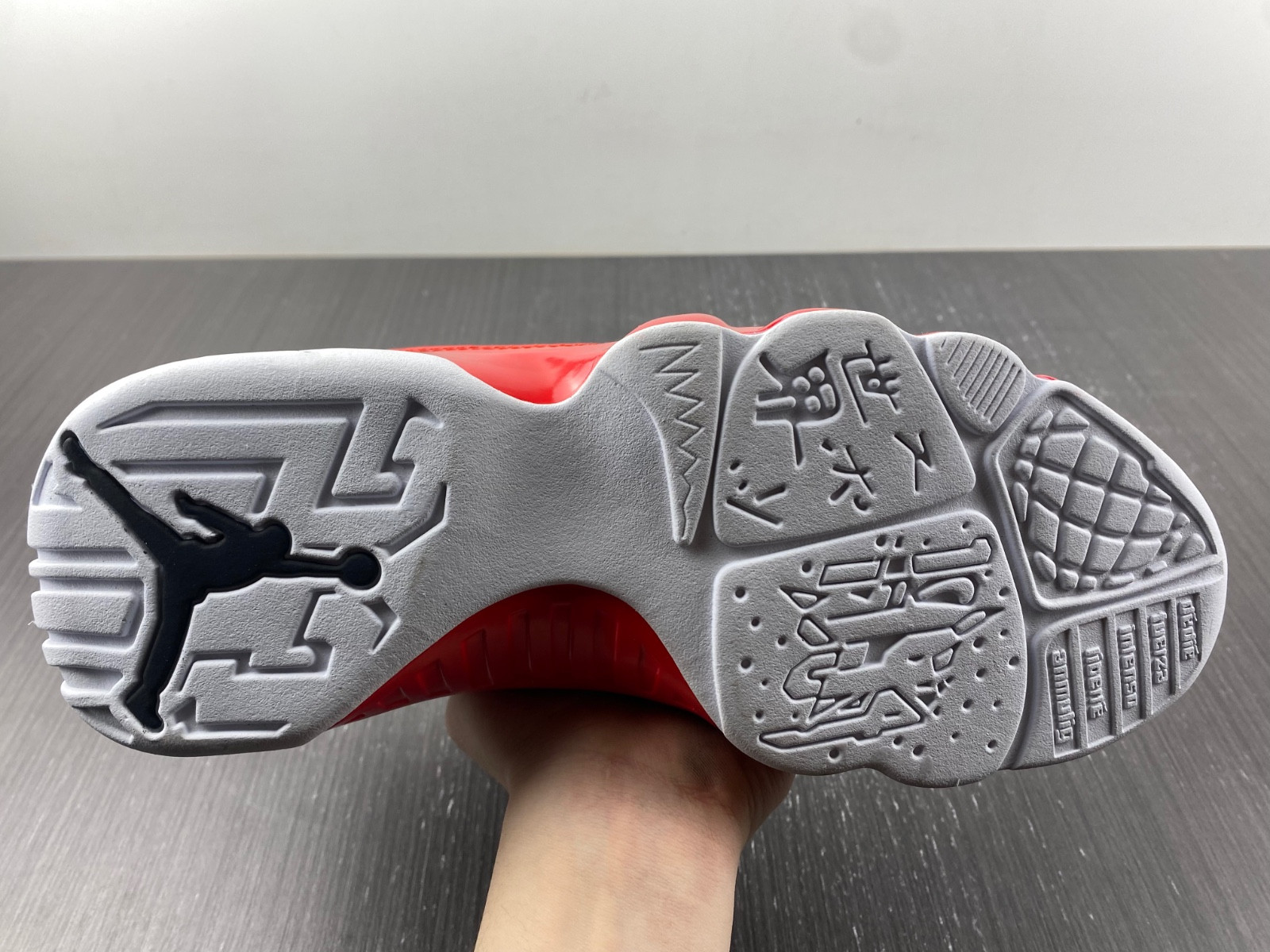 Air Jordan 9 “Gym Red” 302370-160