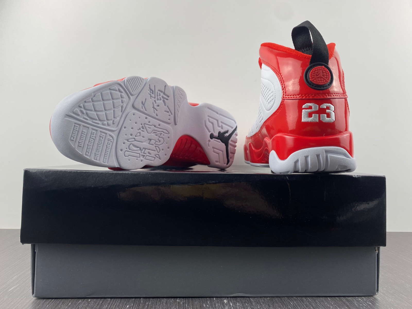 Air Jordan 9 “Gym Red” 302370-160