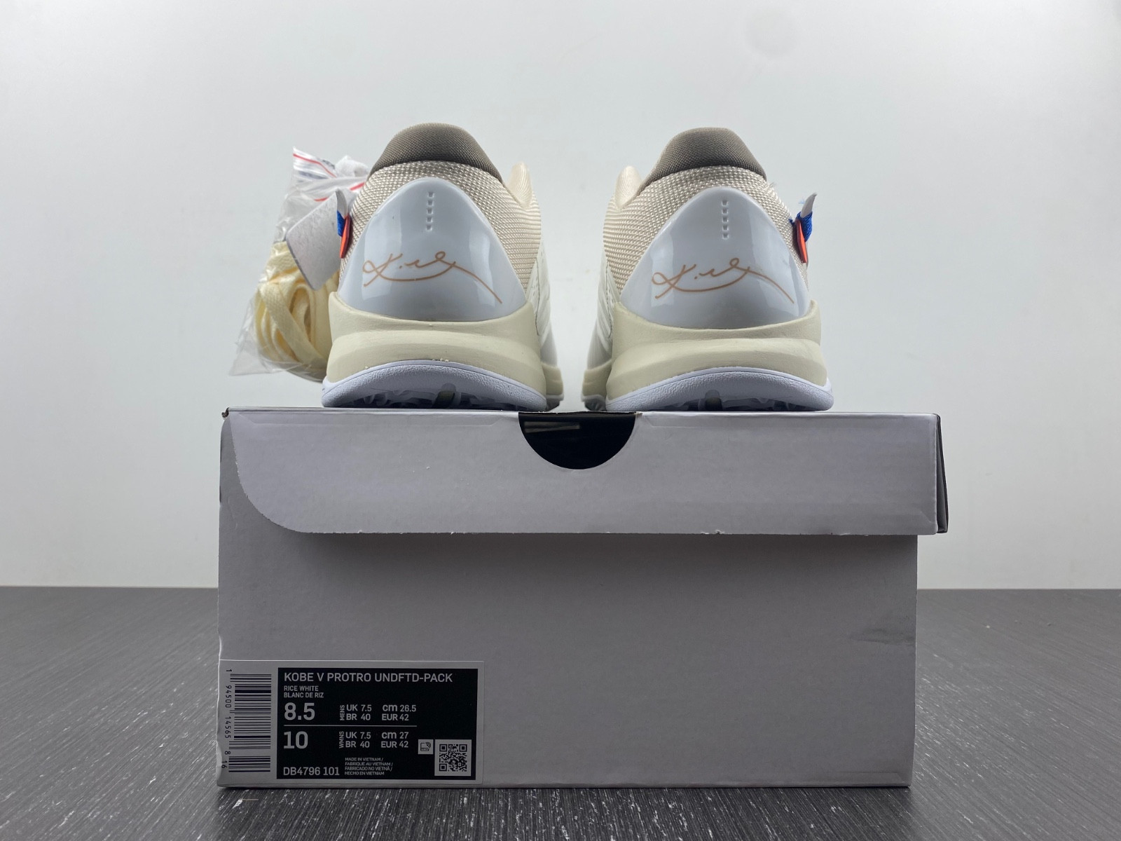 Nike Kobe 5 Protro DB4796-101