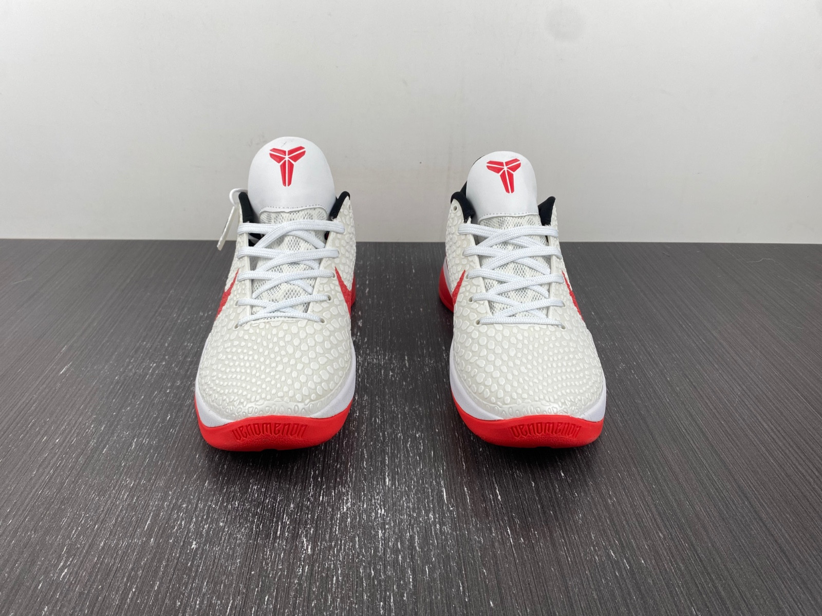 Kobe 6 CW2190-400