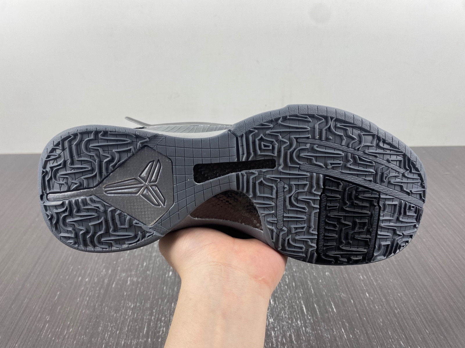 Kobe 5 DB4796-004