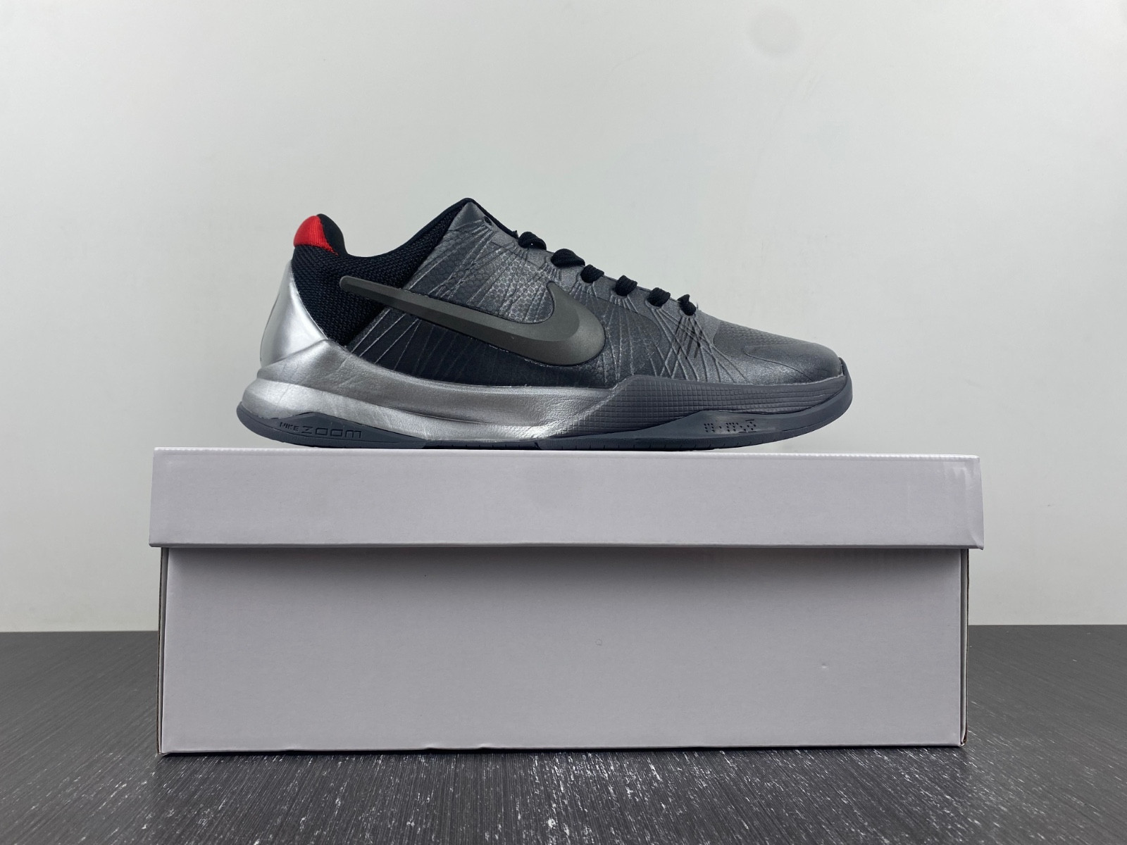 Kobe 5 DB4796-004