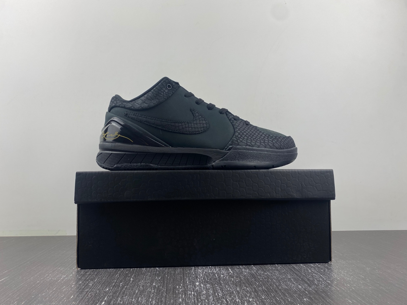 Nike Kobe 4 Protro FQ3544-001