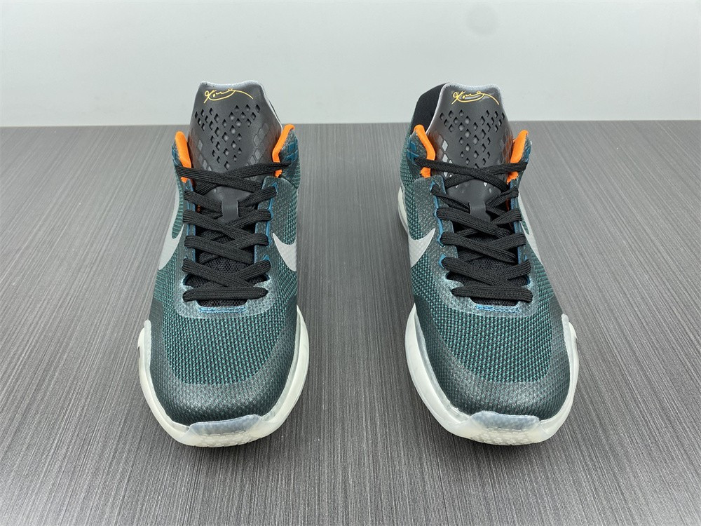 Nike Kobe 10 “Flight” 705317-308