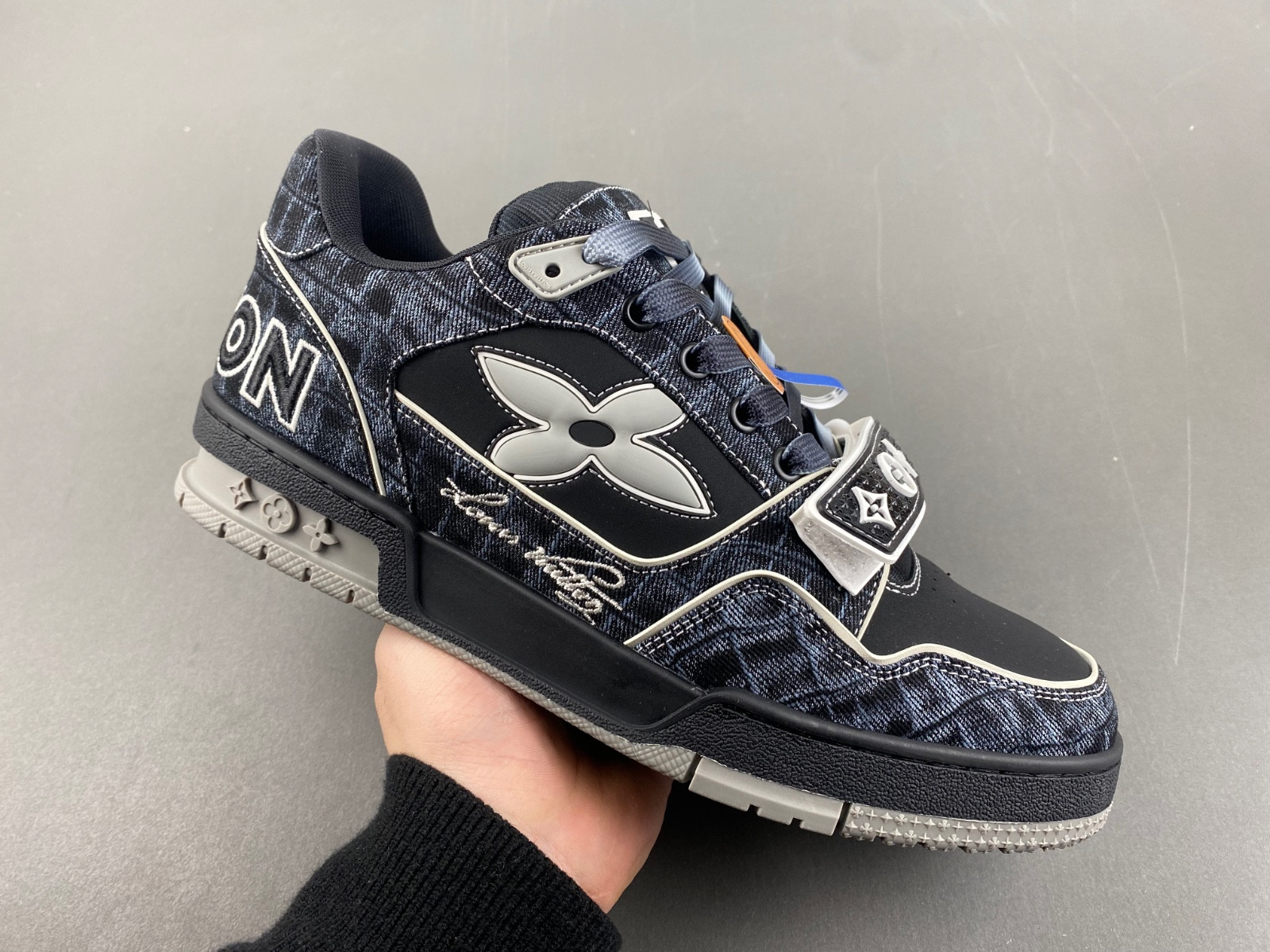 L*V Trainer