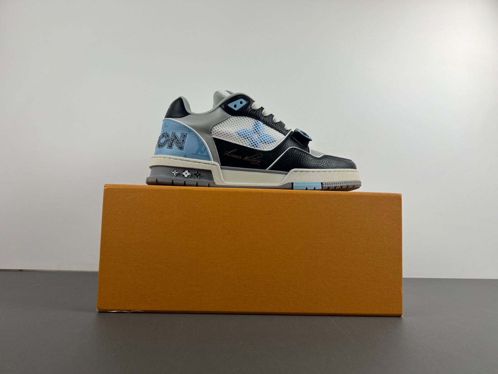 L*V Sneakers