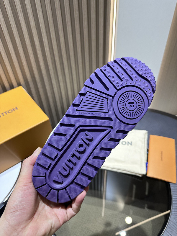L*V MAX Sneakers