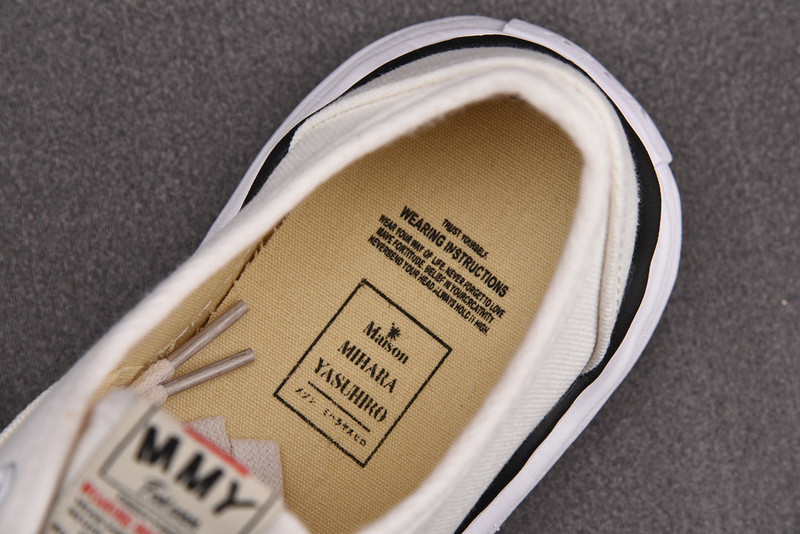 Maison Mihara Sneakers