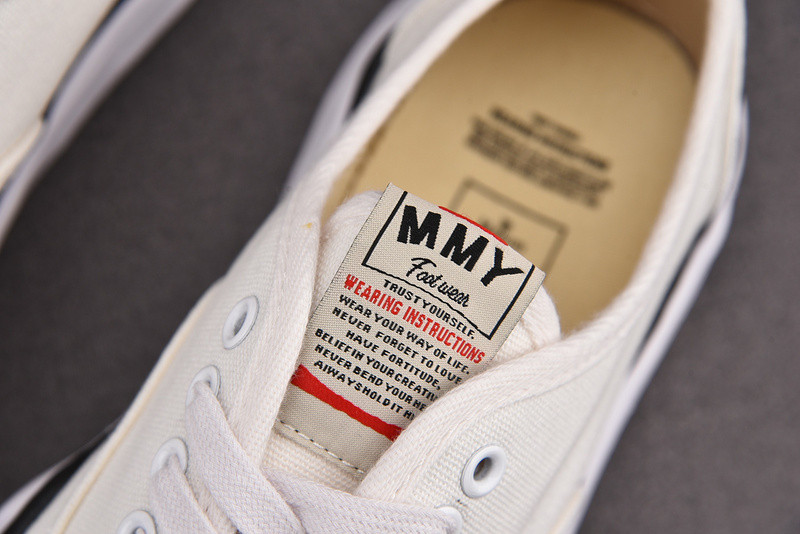 Maison Mihara Sneakers