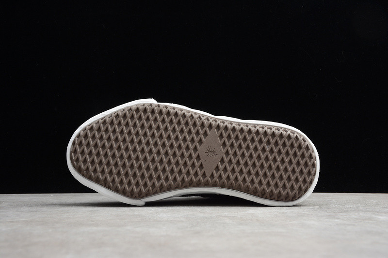 Maison Mihara Sneakers