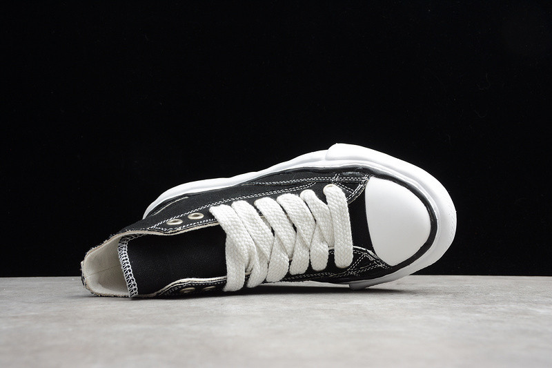 Maison Mihara Sneakers