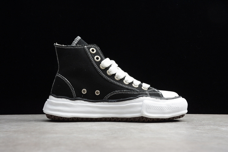 Maison Mihara Sneakers