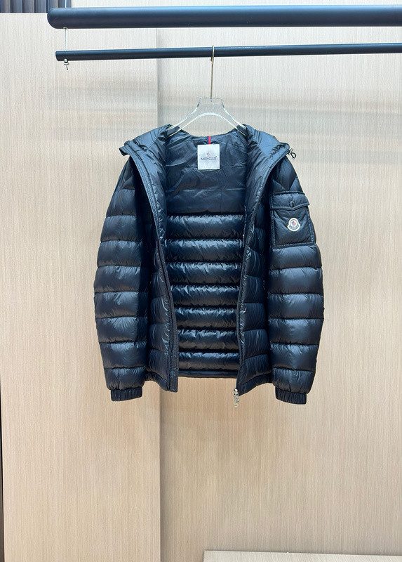 Monc COAT