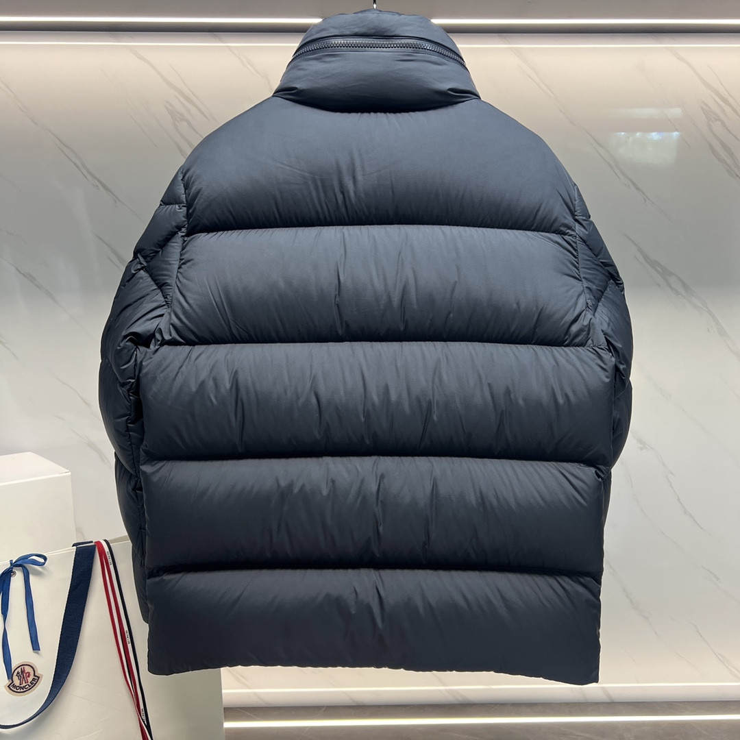 Monc COAT