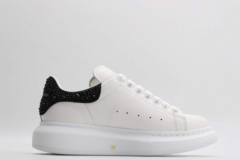 MQ Sneakers