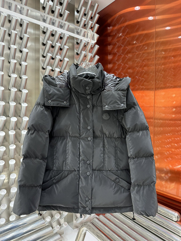 Monc COAT