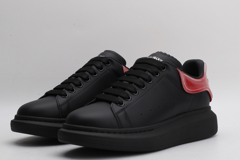MQ Sneakers