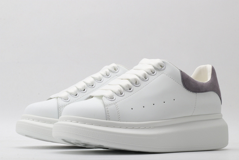 MQ Sneakers
