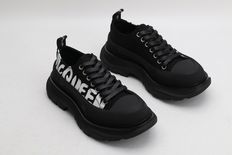 MQ Sneakers