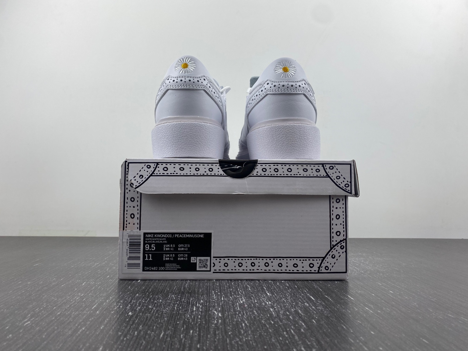 Peaceminusone x Nike Kwondo 1 DH2482-100