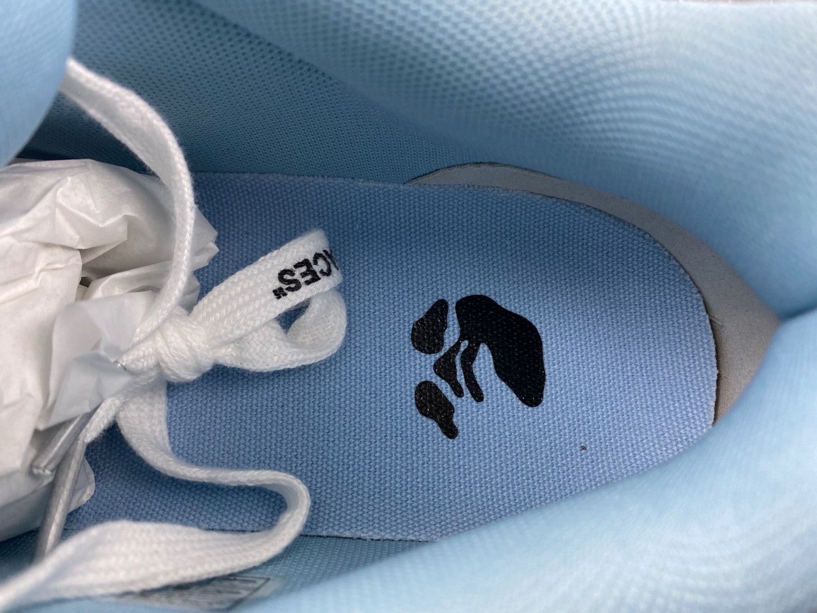 Off White GYM Sneaker
