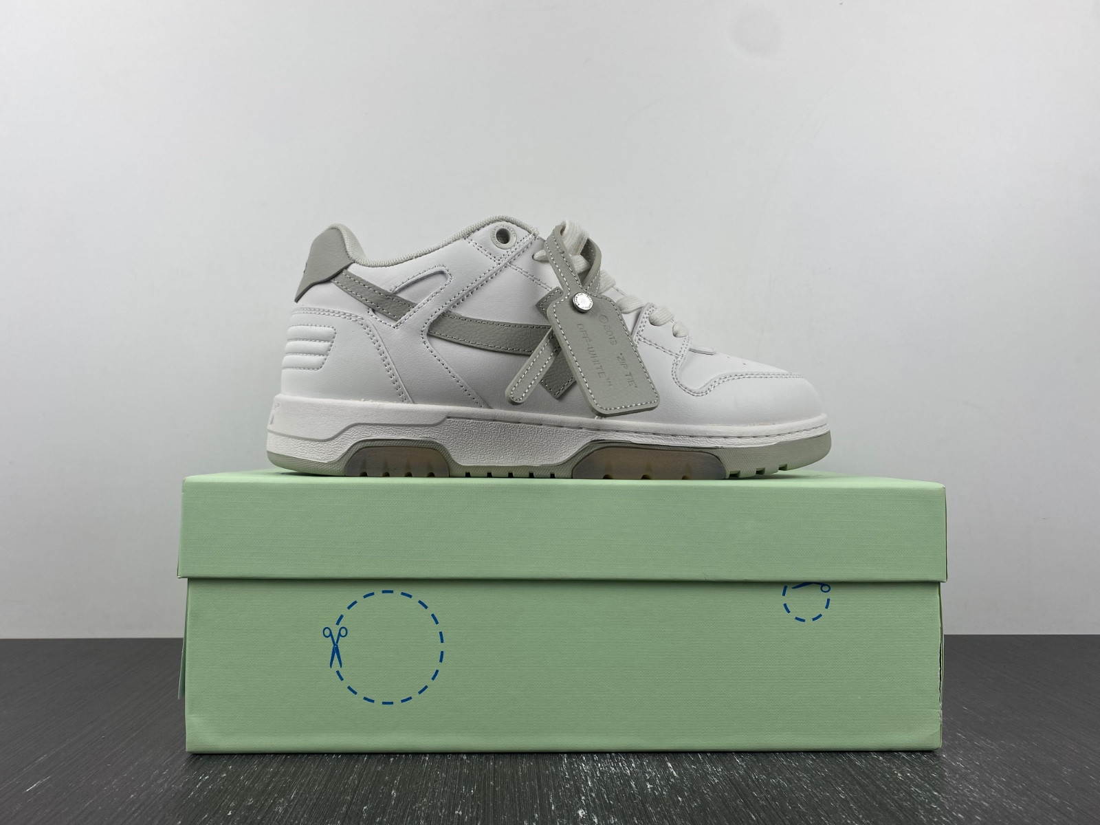 Off White GYM Sneaker