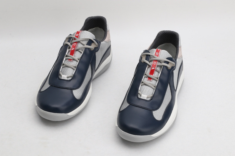 PA Low Sneakers