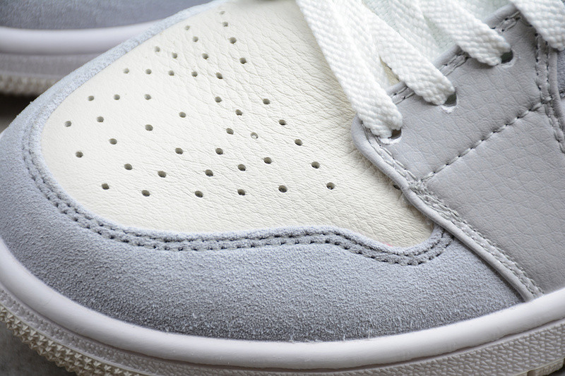 Air Jordan 1 Low “Paris” CV3043-100