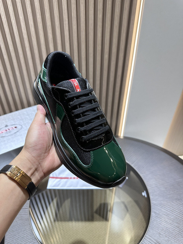 PA Low Sneakers