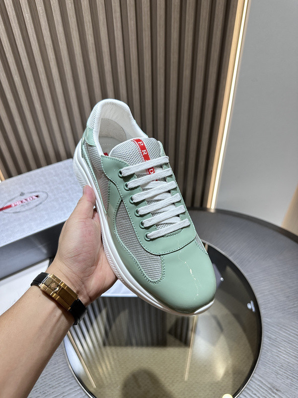 PA Low Sneakers
