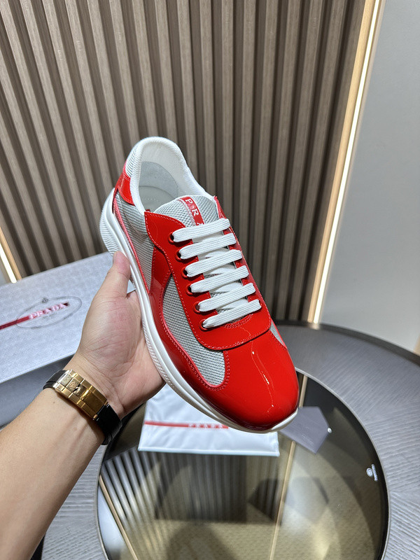 PA Low Sneakers