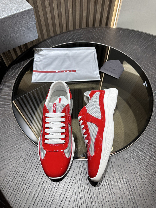 PA Low Sneakers