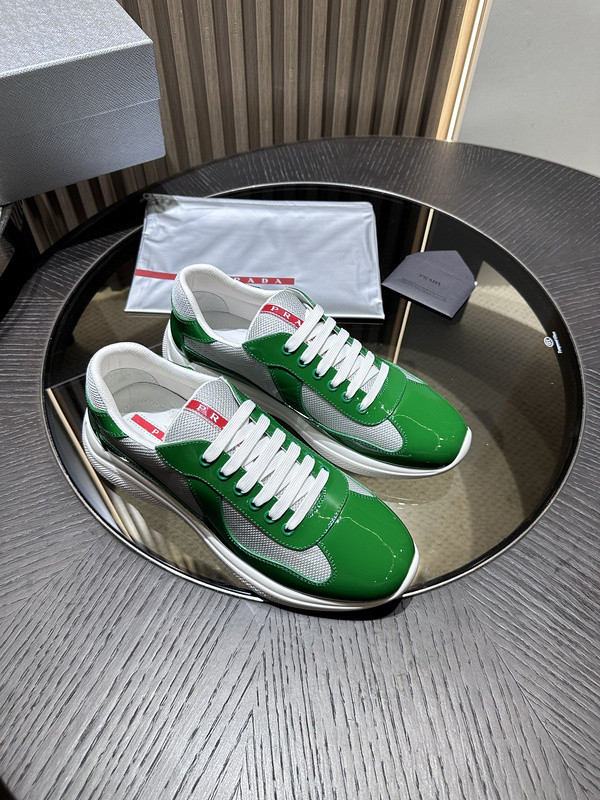 PA Low Sneakers