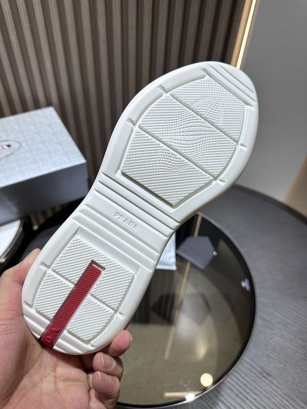 PA Low Sneakers