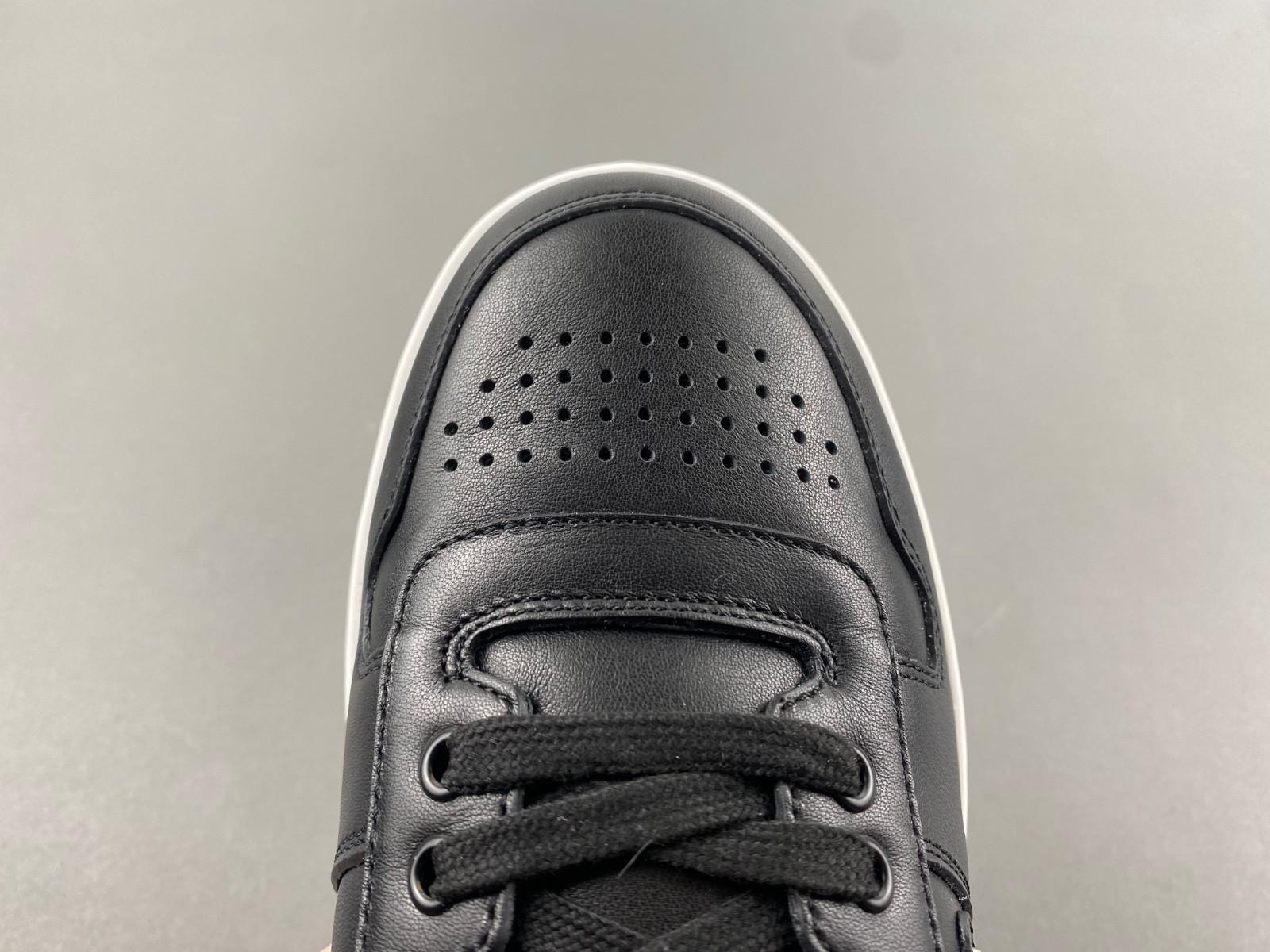 PA Low Sneakers