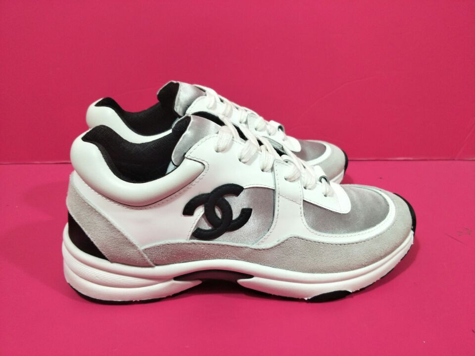 CNL Sneakers