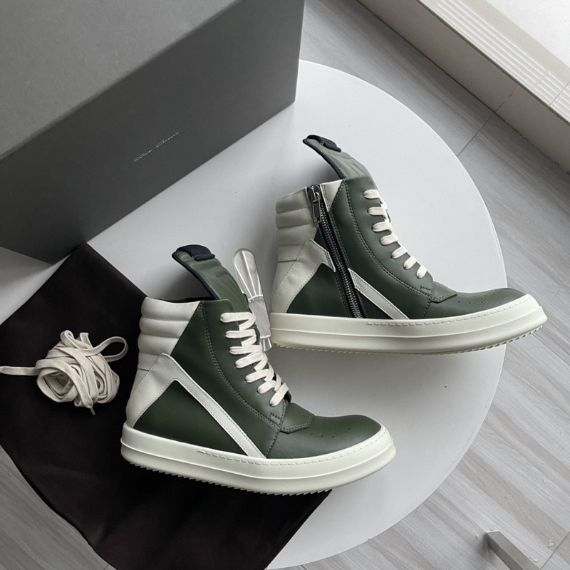 RO Sneakers