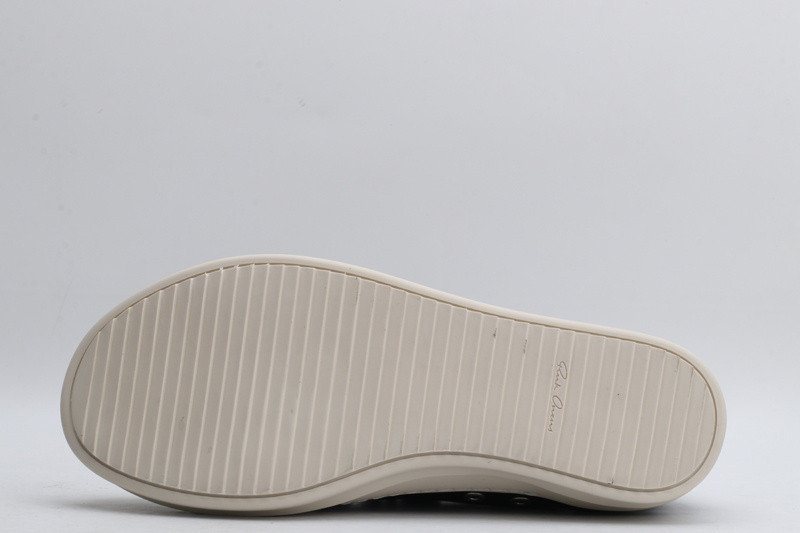 RO Sneakers