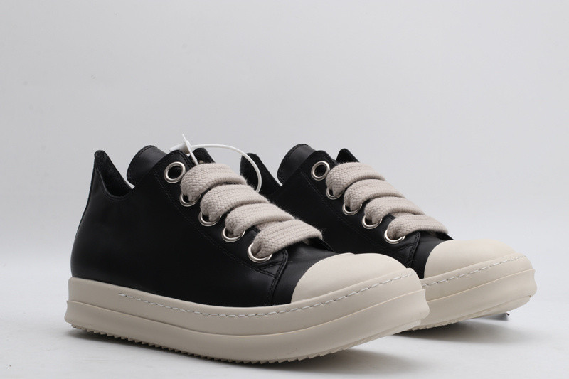 RO Sneakers