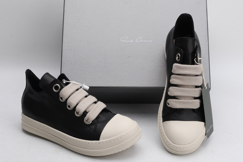 RO Sneakers