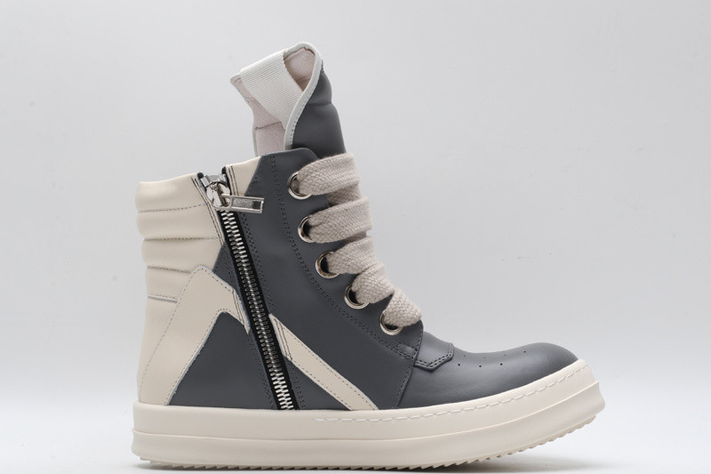 RO Sneakers