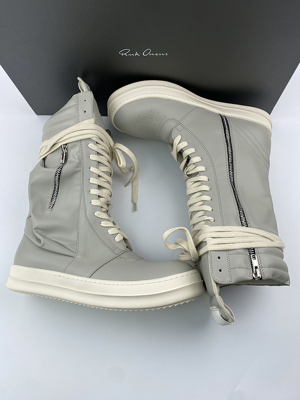 RO Sneakers