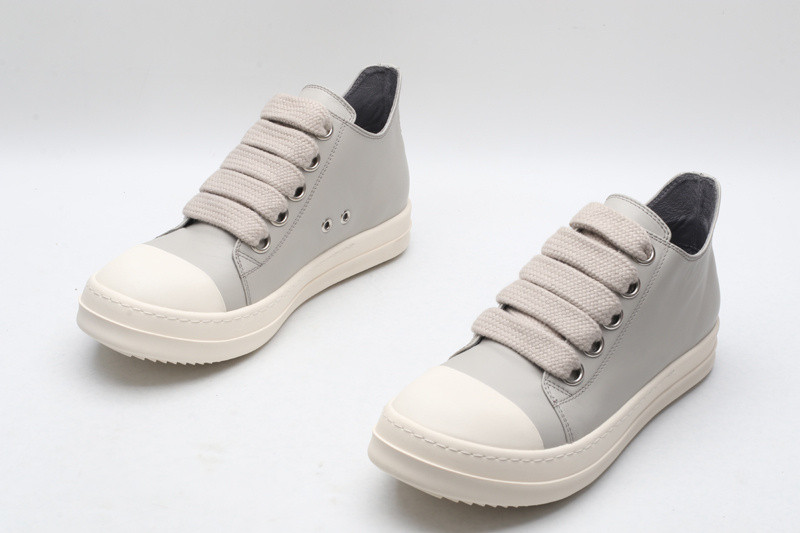 RO Sneakers