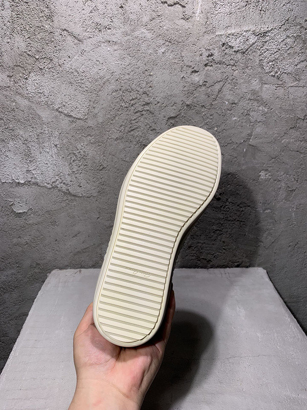 RO Sneakers
