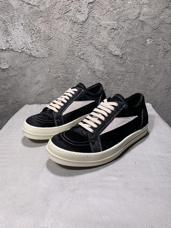 RO Sneakers