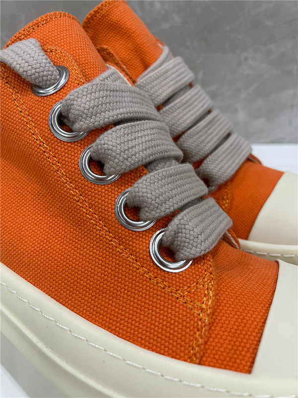 RO Sneakers