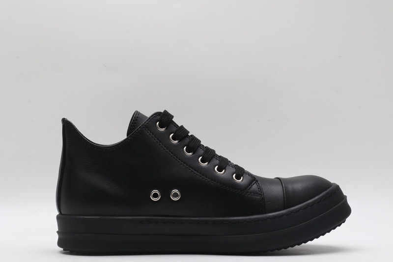 RO Sneakers