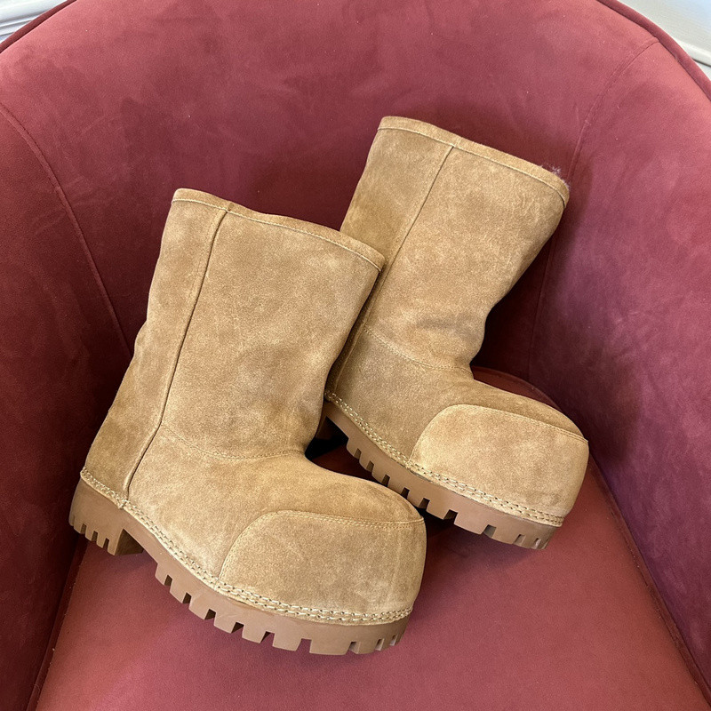 Ba*len*cia*ga boots